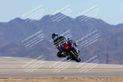 media/Mar-24-2025-Moto Forza (Mon) [[57ce5c5cff]]/3-Beginner Group/Session 4 (Turn 9)/